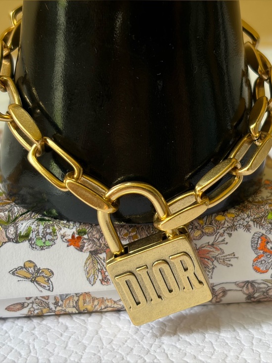 Dior Jewelry - Dior Gold-tone Padlock Charm bracelet